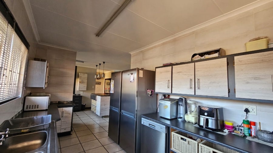 3 Bedroom Property for Sale in Sasolburg Ext 11 Free State